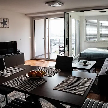 Burin Apartment Koper Exterior photo