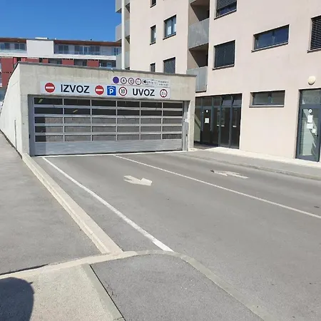 Burin Apartment Koper Exterior photo